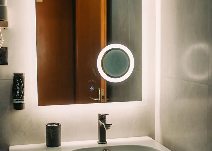 Otel Kaonia 3*