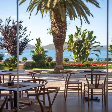 Kaonia Hotel 3*